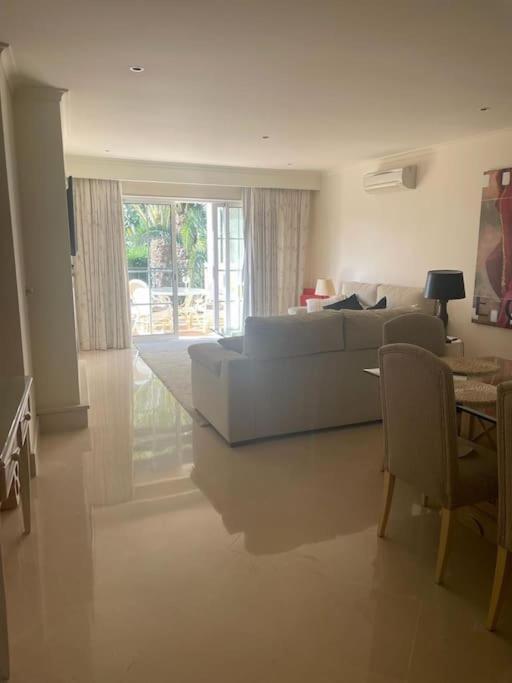 2 Bed Apartment Palmyra Vila Sol クアルテイラ エクステリア 写真